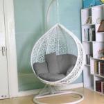 كرسي معلق فردي بلاستيك رتان - أبيض